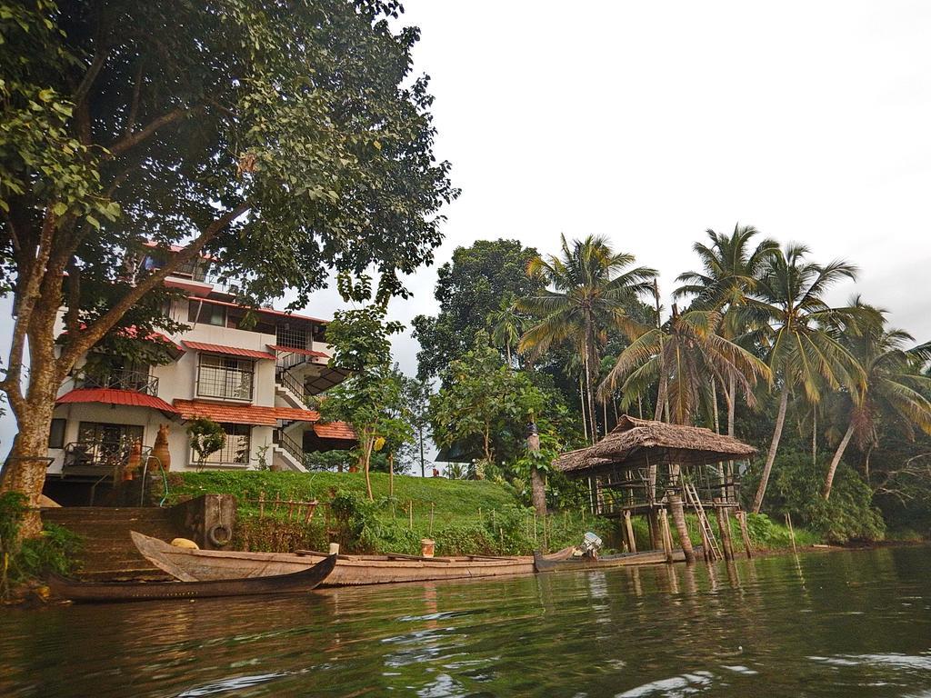 Pearl Spot Nedumbassery Exterior foto